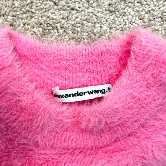 Alexander Wang T. Women’s Fuzzy Pink Crew Neck Sweater XS - Picture 3 of 3
